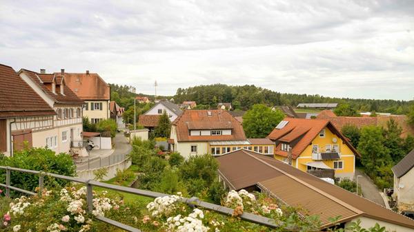 Wüstenstein: Ortsteil des Marktes Wiesenttal, Landkreis Forchheim; 209 Einwohner.