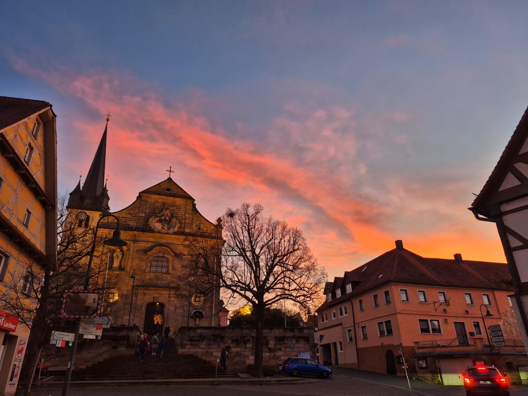 Kirchehrenbach: Gemeinde im Landkreis Forchheim, 2163 Einwohner.