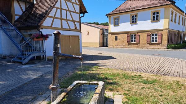 Kunreuth: Gemeinde im Landkreis Forchheim, 1404 Einwohner.