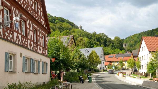 Streitberg: Ortsteil des Marktes Wiesenttal, Landkreis Forchheim; 476 Einwohner.