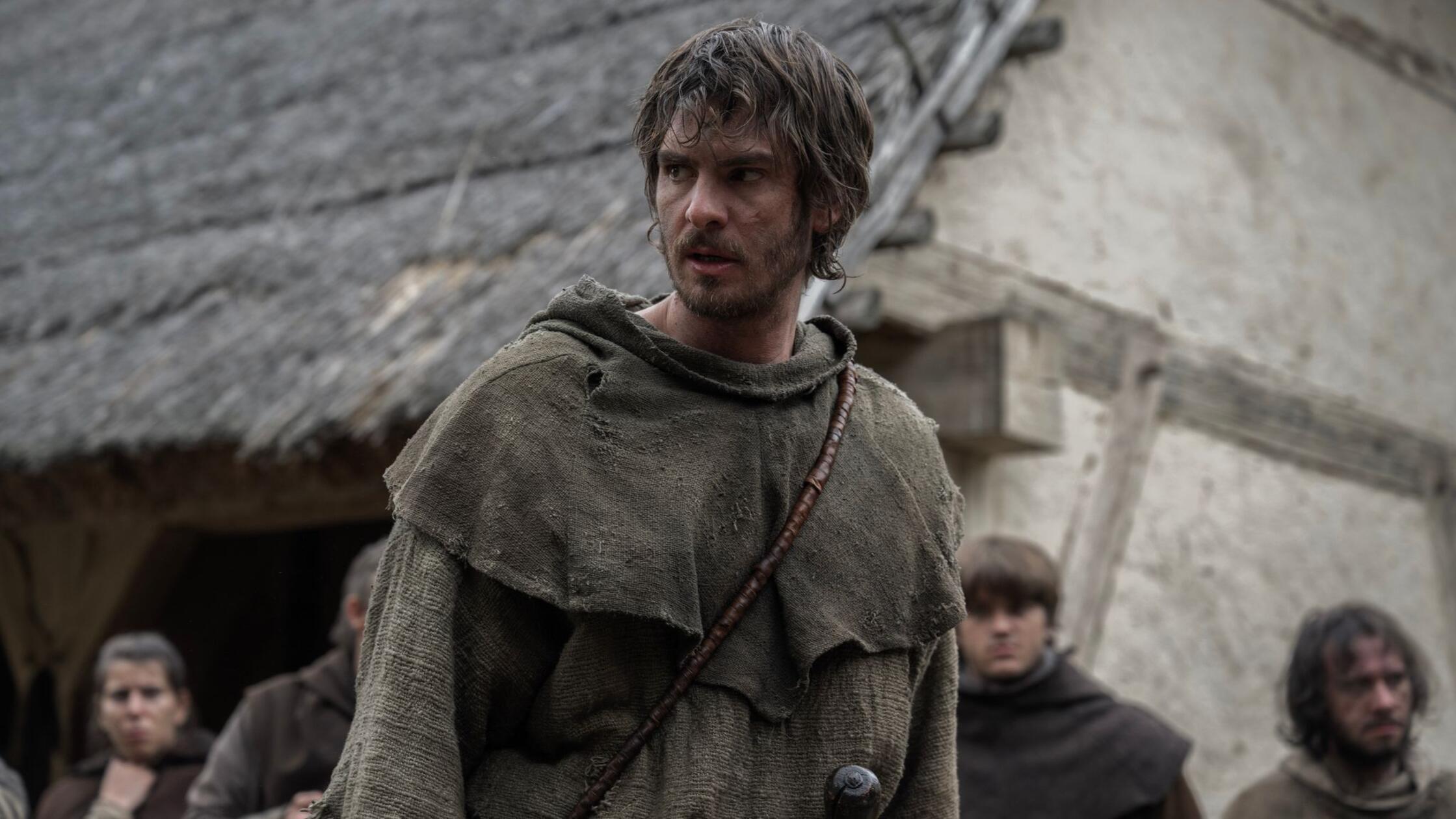Andrew Garfield als "Ploughman" in einer Szene des