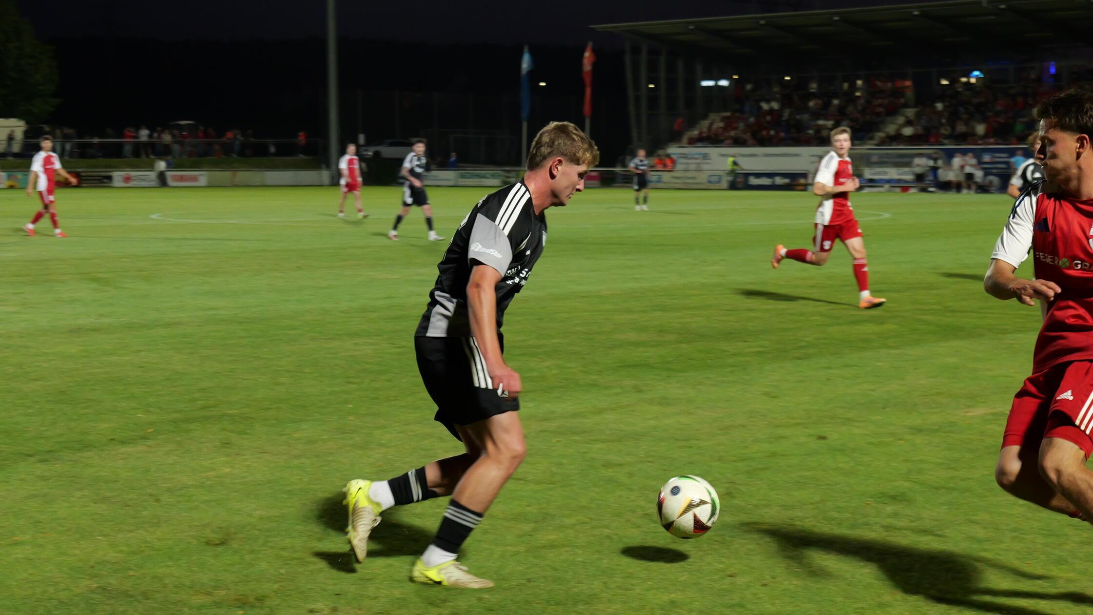Landesliga, SC 04 Schwabach : SV Unterreichenbach