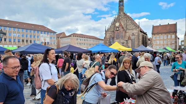 An diesem Wochenende wird in Nürnbergs Altstadt wieder getrödelt, gefeilscht und gesammelt.