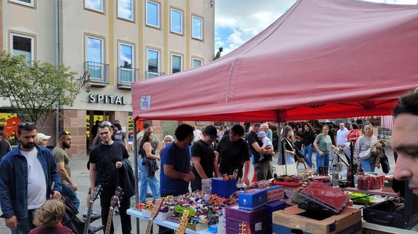 Nach Angaben der Stadt kommen pro Markt bis zu 200.000 Menschen nach Nürnberg.