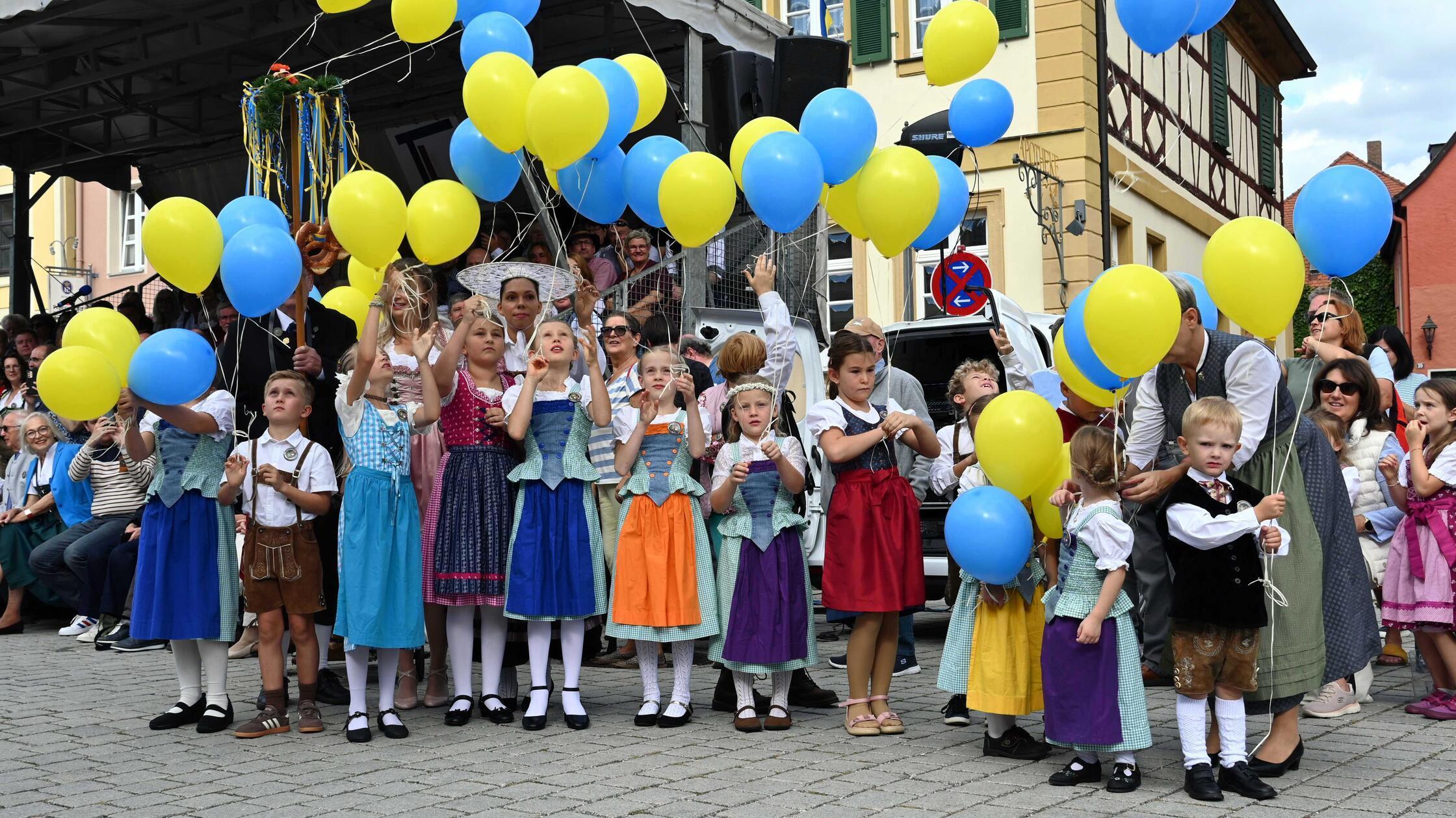 Gunzenhausen Kirchweih Auftakt Marktplatz