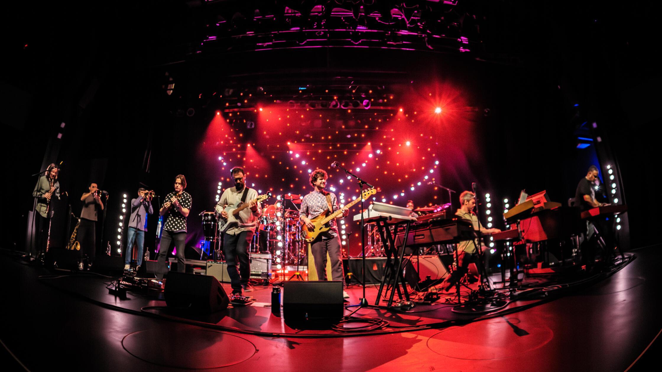Snarky Puppy bringt internationalen Jazz nach Wend