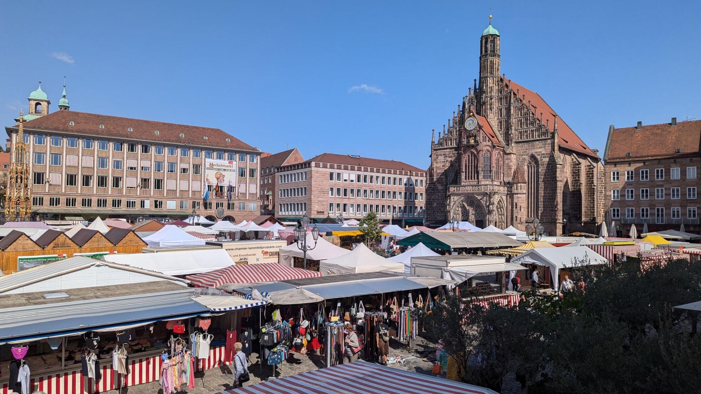 Herbstmarkt in Nürnberg / Weiterer Text über ots u