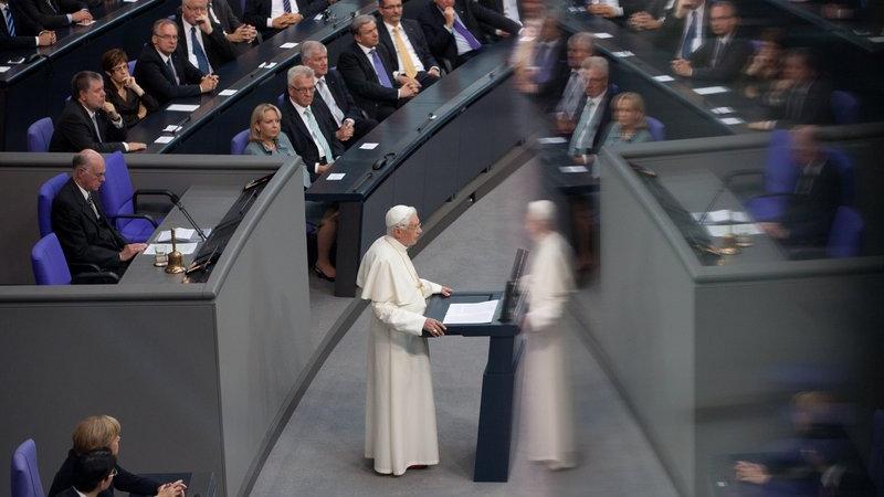 Segen und Proteste: Der Papst zu Besuch in Deutschland