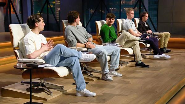 Jonas Frank, Nick Werneck, Max Lauterbach, Simon Z