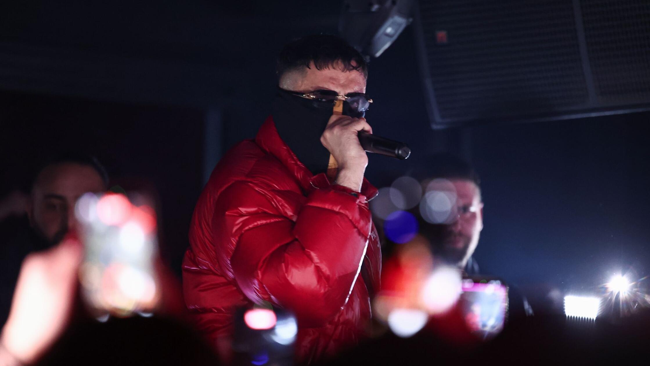 Der Rapper Haftbefehl tritt im La Louve in Gießen 