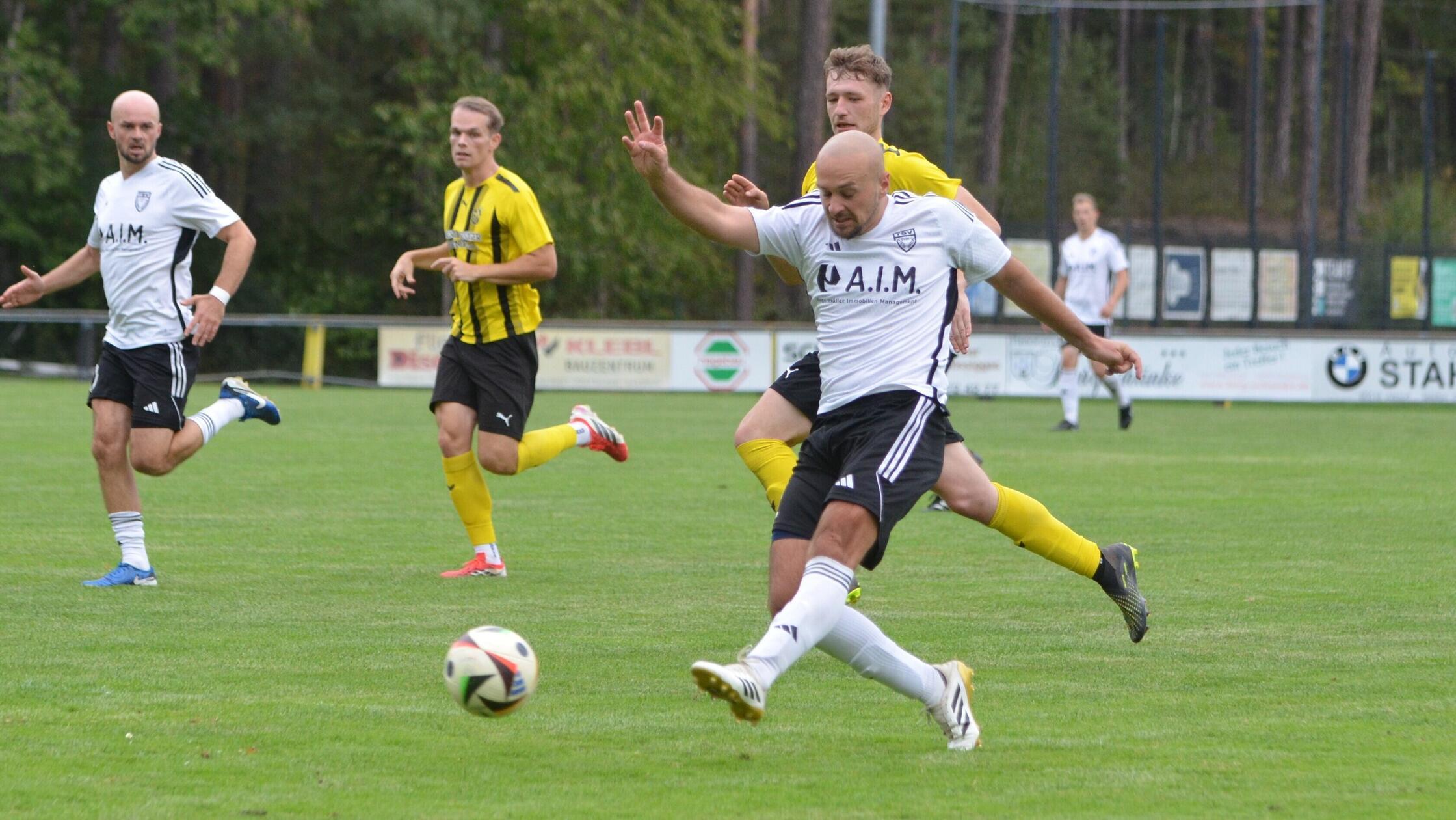 TSV burgthann gegen TSV ochenbruck Marwin Luft - 1