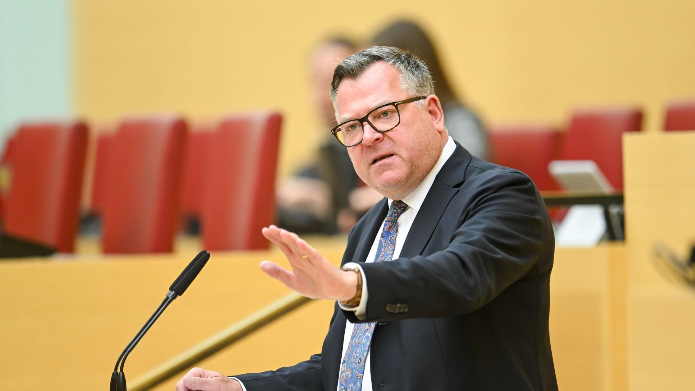 Josef Schmid (CSU), Landtagsabgeordneter und Vize-