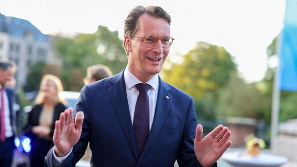 Hendrik Wüst (CDU), Ministerpräsident des Landes N