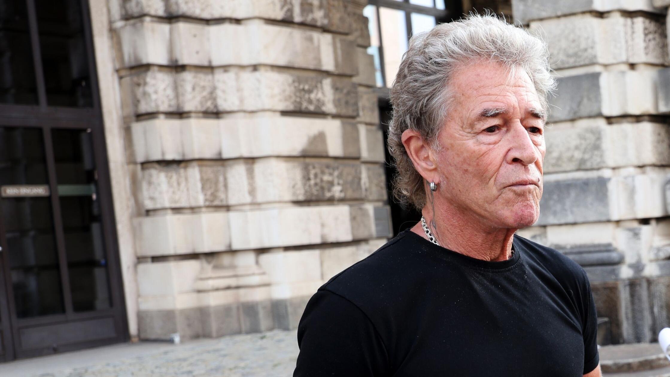 Peter Maffay, Sänger, steht im Vorfeld einer Urtei