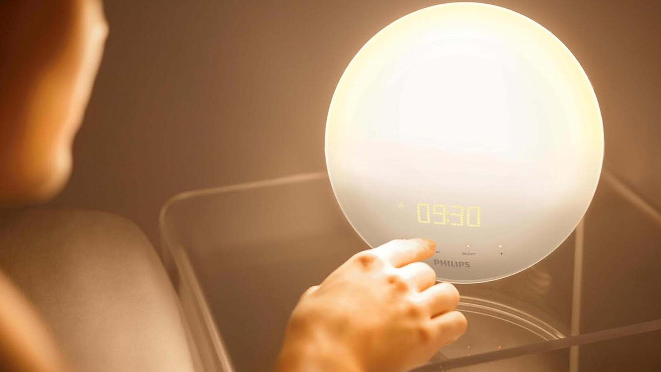 50WeckerPhilips Wake-up Light Sonnenaufgangssimula