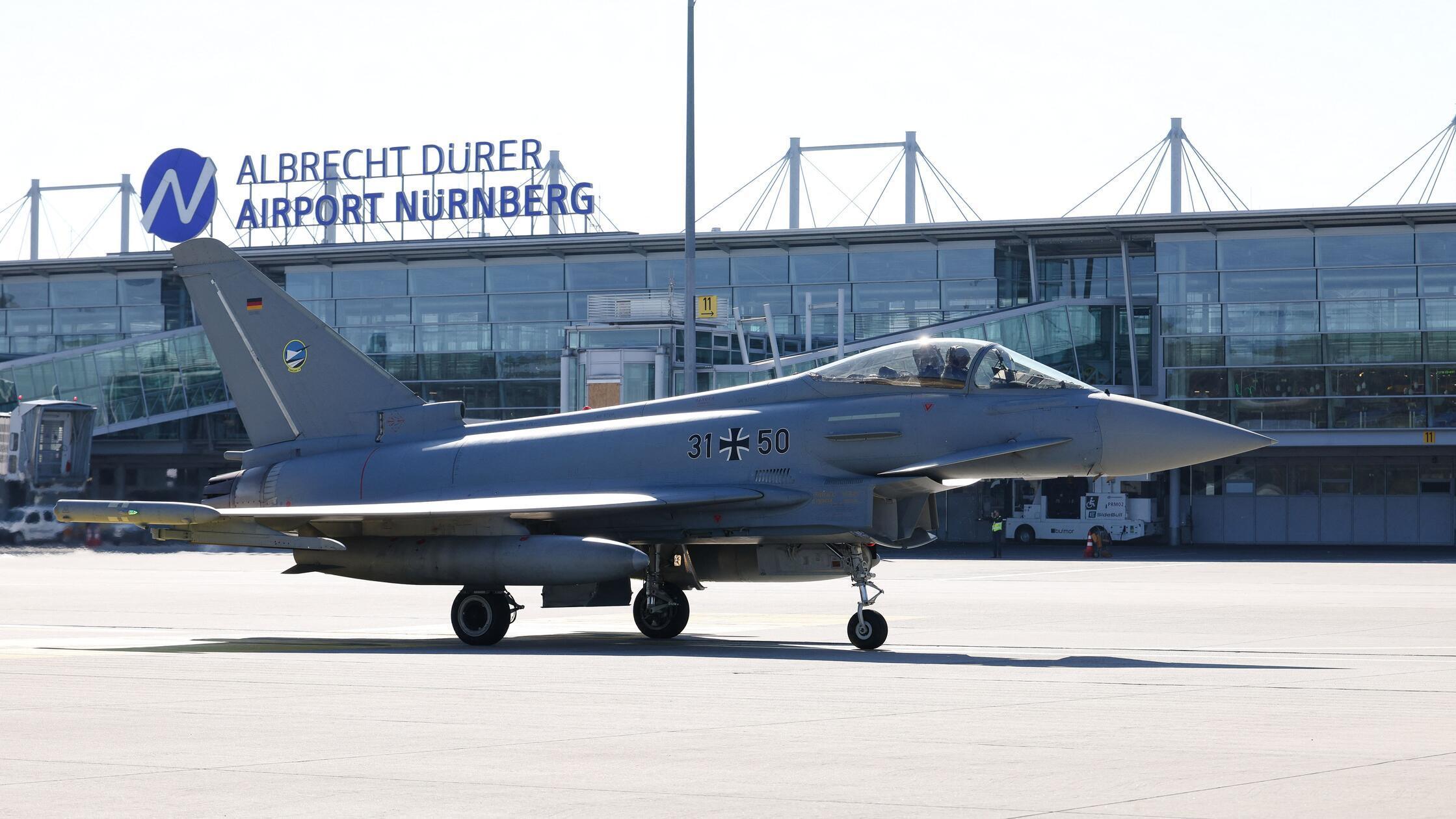 Unter dem Übungsnamen "Dispersed Operations 2026" werden noch bis zum 9. Oktober Eurofighter des Taktischen Luftwaffengeschwaders dort starten und landen. Innerhalb der fünf Tage sind 74 Starts und Landungen vorgesehen.