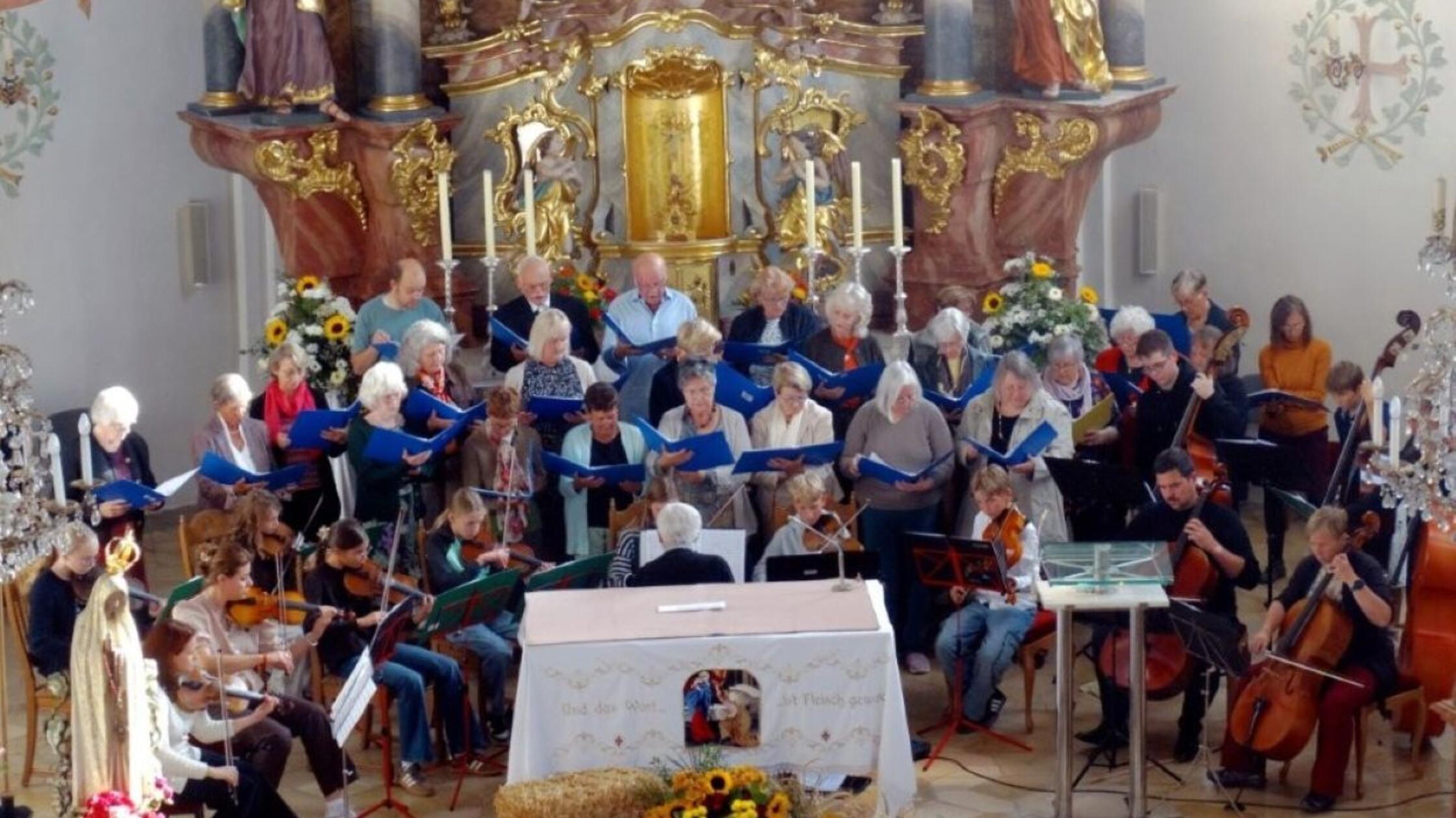 Pöllinger Geigenmusik erklingt: Filmmelodien und Werke von John Rutter ...