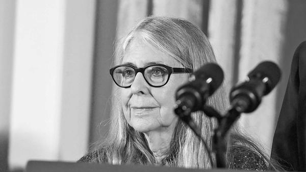 Margaret H. Hamilton Receives the Presidential Med