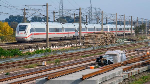Beginn der Bahn-Bauarbeiten zwischen Hannover und