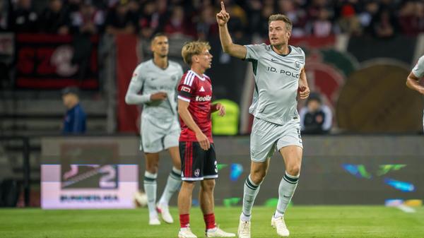 Diese verdiente sich der Bundesliga-Absteiger spätestens in den Folgeminuten.