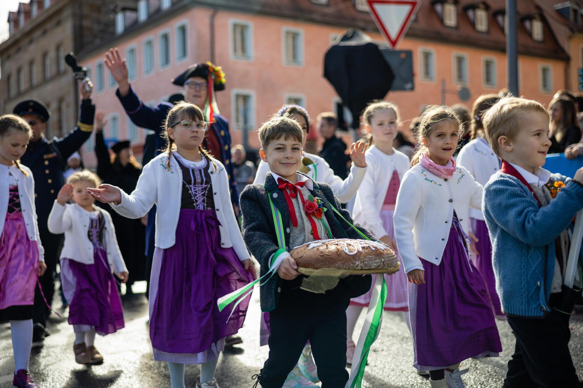 Los ging es um 11 Uhr in der Herrnstraße.