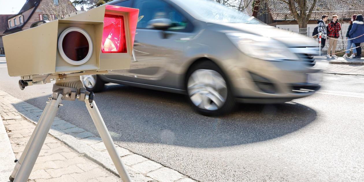 Pedal to the metal: Police stop 43 speeders in speed camera marathon in ...