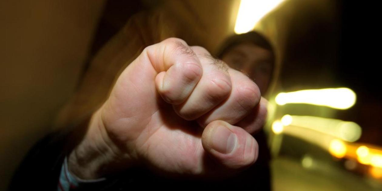 Schlägerei nach Abenberger Kirchweih: 19-Jähriger erleidet Platzwunden