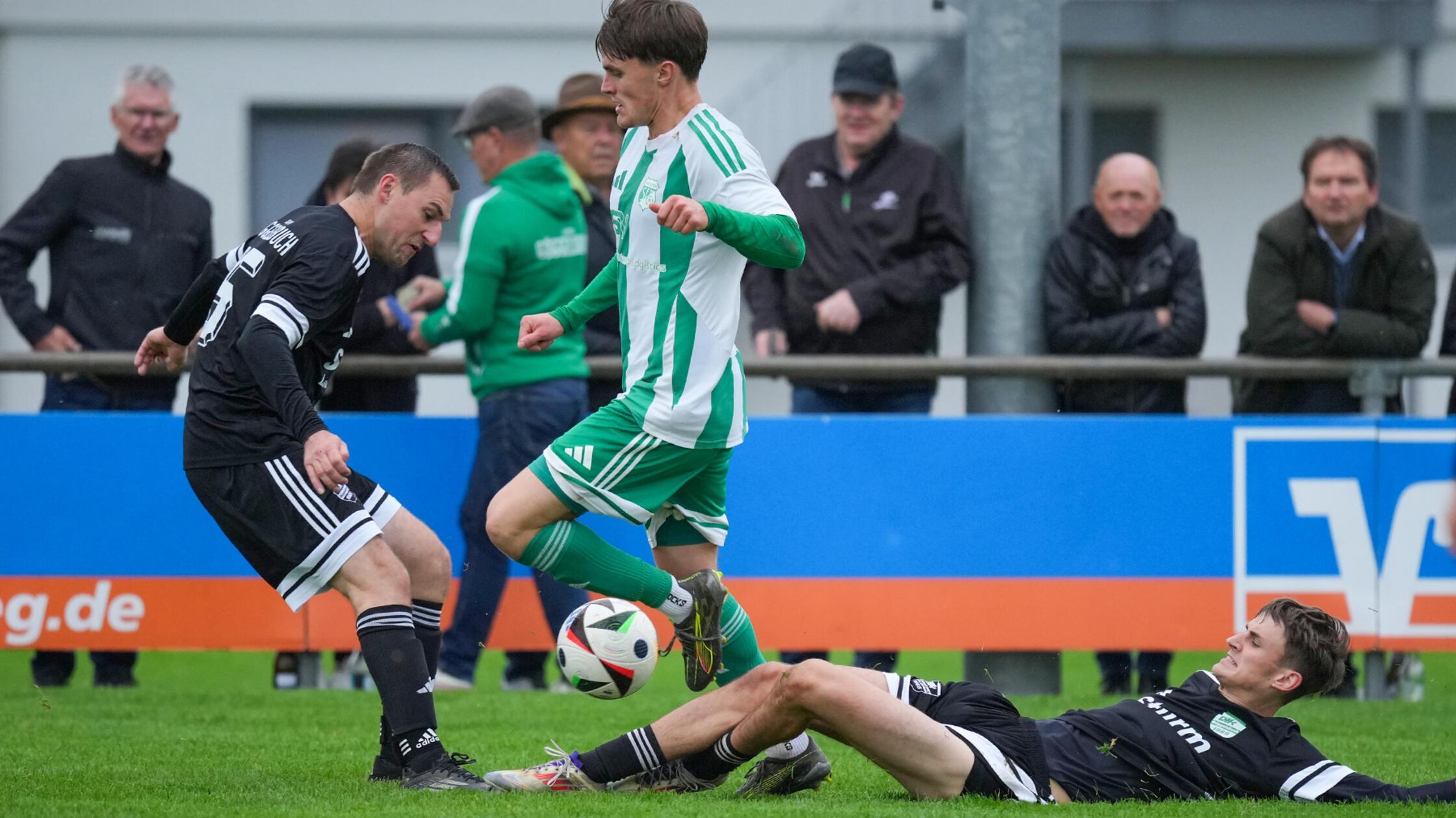 Kreisliga Ost: Absteiger DJK Göggelsbuch und SF Hofstetten teilen sich im ...