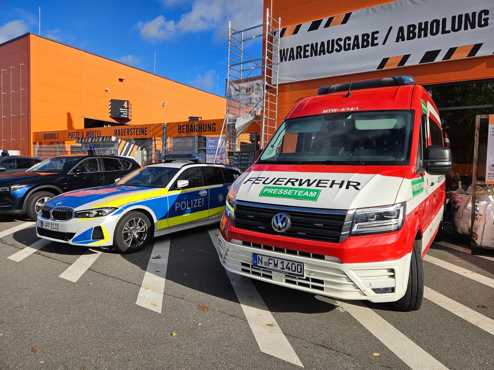 Bei Bauarbeiten an der Trierer Straße in Nürnberg ist am Donnerstagvormittag (22.10.2026) eine 250 Kilogramm schwere, amerikanische Fliegerbombe aus dem Zweiten Weltkrieg gefunden worden. 