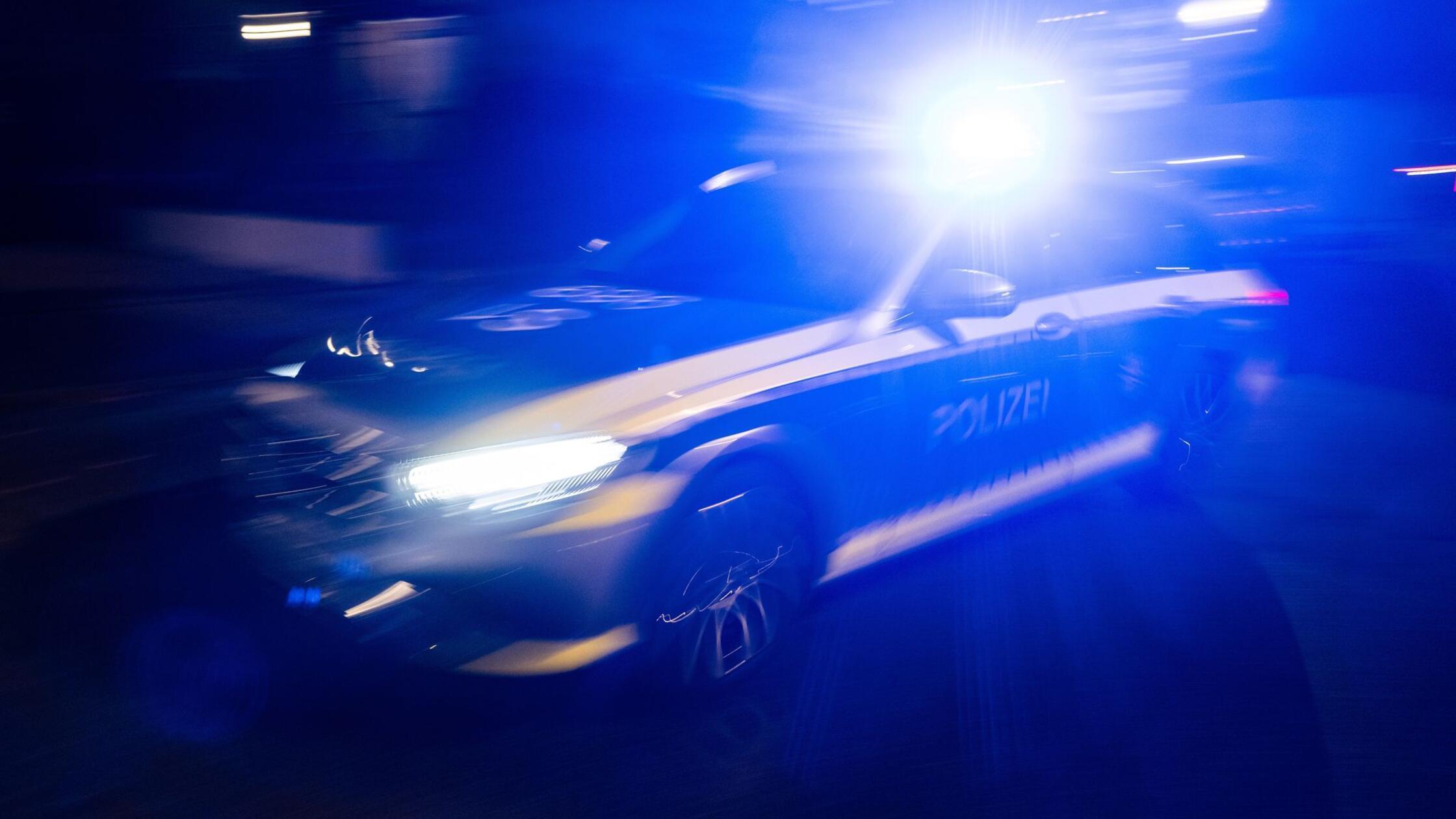 23-Jähriger mit illegalem Blaulicht auf A73 in Franken unterwegs