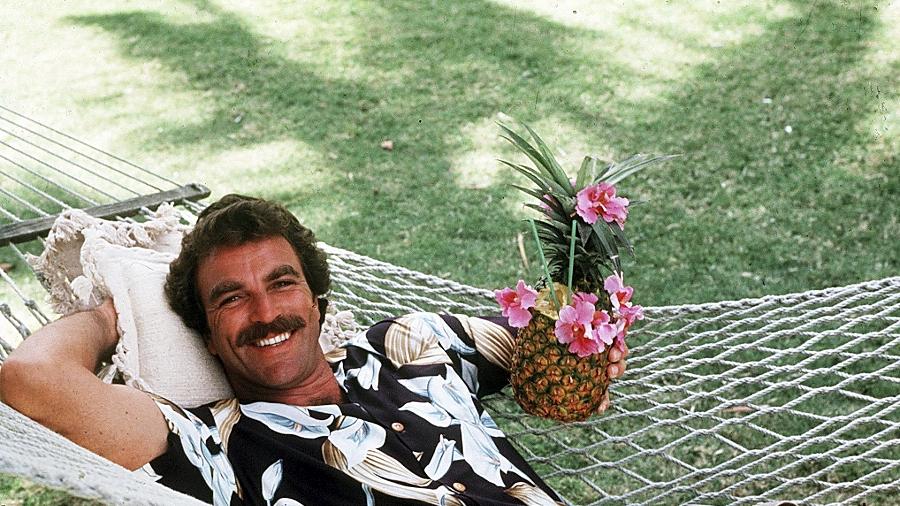 Machte das Hawaiihemd berühmt: Tom Selleck aus der 80er Kultserie „Magnum“.
