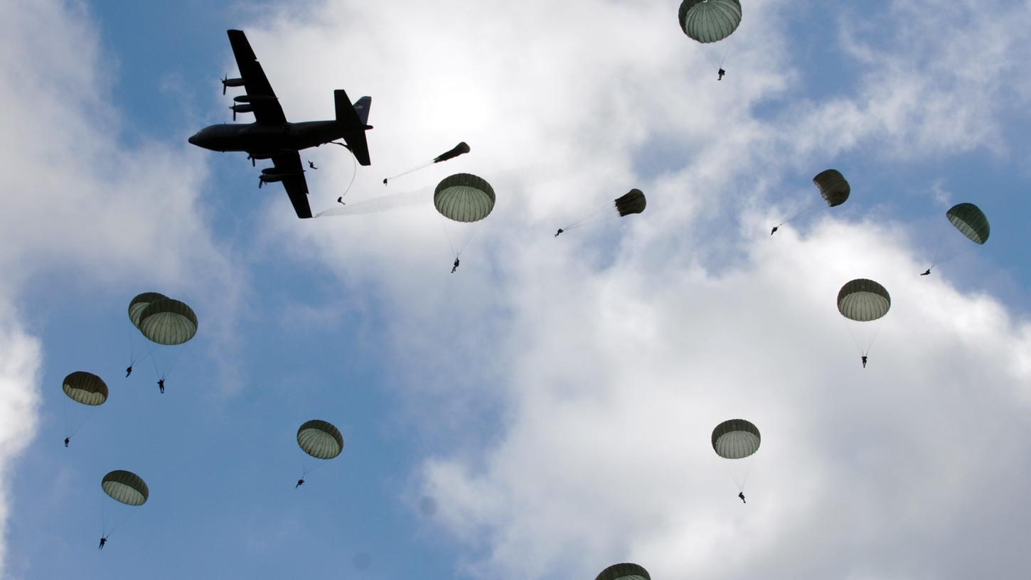 Jedes Jahr sind Tausende Soldaten an der Militärübung "Saber Junction" beteiligt. Jedes Jahr sind Tausende Soldaten an der Militärübung "Saber Junction" beteiligt.
