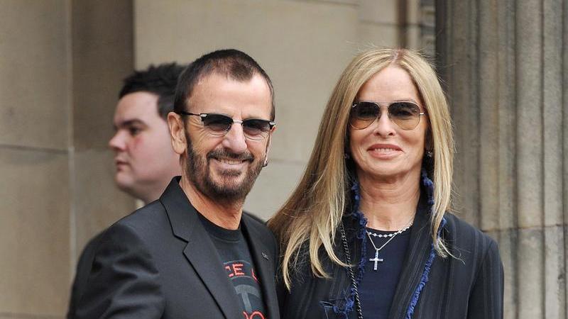 Barbara Bach spielte Anya Amasova alias Agent XXX in "Der Spion, der mich liebte". Seit 1981 ist das ehemalige Bond-Girl mit Ex-Beatles-Drummer Ringo Starr verheiratet.