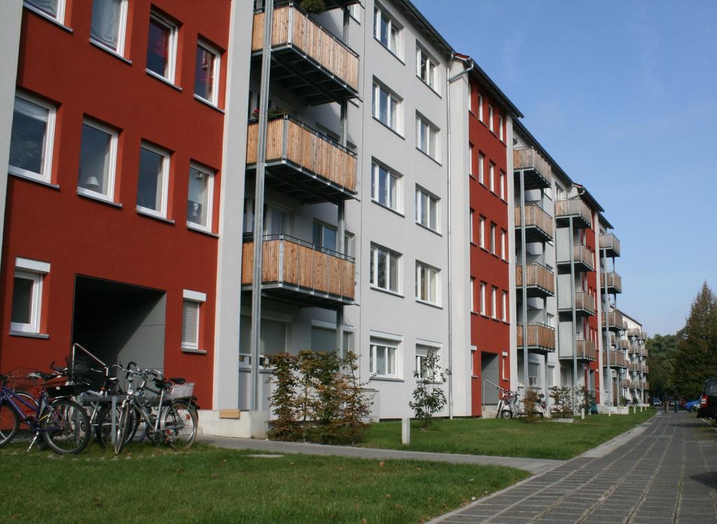 30+ schlau Fotos Gbwag Bayerische Wohnungs Ag / Gemeinnutzige Bayerische Wohnungsgesellschaft Gbwag Vinkulierte Namensaktie - Der garten mit altem baumbestand steht als gemeinschaftsgarten allen bewohnern zu verfügung. 30+ schlau Fotos Gbwag Bayerische Wohnungs Ag / Gemeinnutzige Bayerische Wohnungsgesellschaft Gbwag Vinkulierte Namensaktie - Der garten mit altem baumbestand steht als gemeinschaftsgarten allen bewohnern zu verfügung.