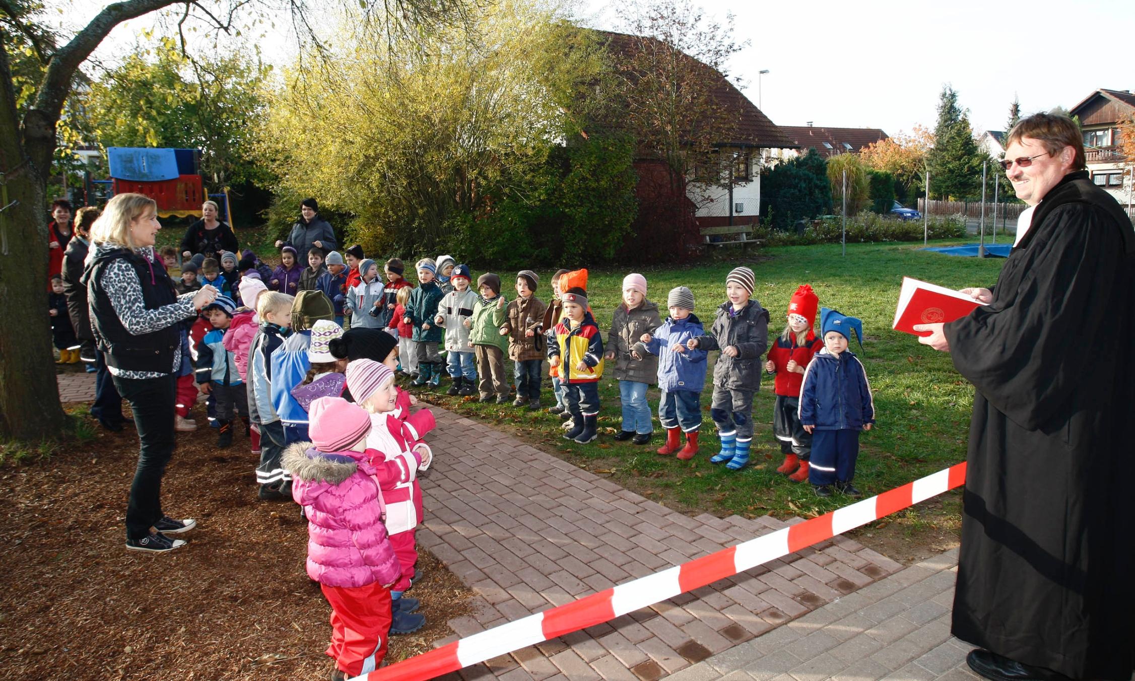 Höchstadt: Kindergarten freut sich über eigene Bobbycar-Bahn | Nordbayern