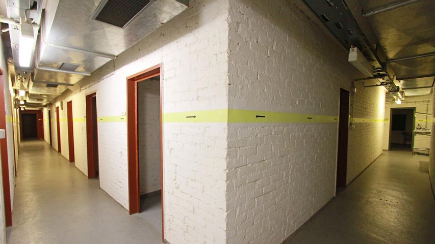 Bizarre Bilder: Ein Rundgang durch den Bunker des DB-Museums