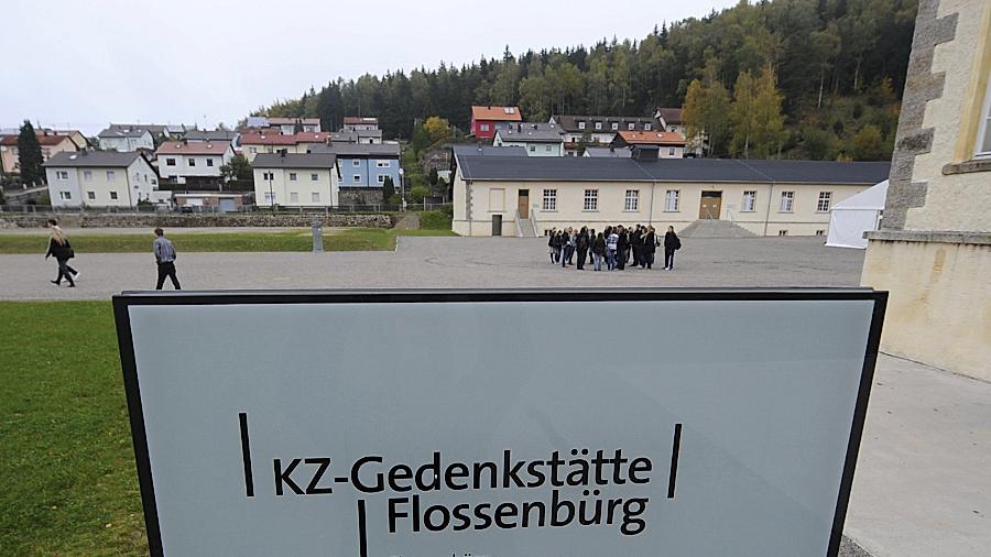 Das ehemalige Konzentrationslager Flossenbürg liegt nur knapp sechs Kilometer entfernt von Floß.