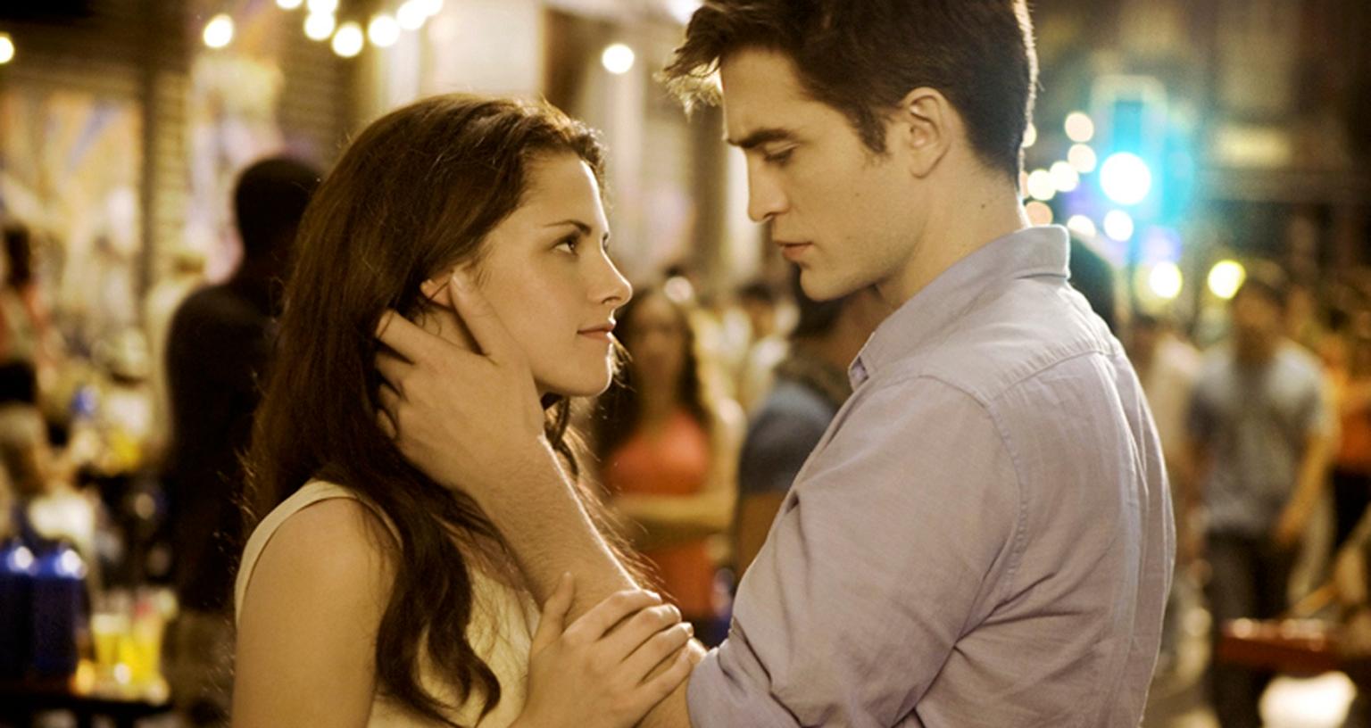 Verkehrte Welt: In der neuen Twilight-Version tauschen Edward und Bella die Geschlechter. Sie ist Vampirin, er normaler Jugendlicher.