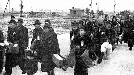 Zwischen November 1941 und Januar 1944 schickten die Nazis 1631 Nürnberger Juden ins KZ. Der Bahnhof Märzfeld (Bild) war eine Station auf dem Weg in den Tod.