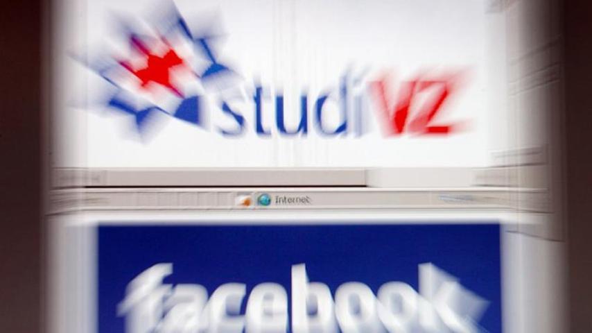 Bereits kurz nach der Veröffentlichung der Plattform konnte Facebook andere Soziale Netzwerke, wie StudiVZ und Myspace, an den Rand des Markts drängen und immer mehr Nutzer jeden Alters und Berufsstandes gewinnen.