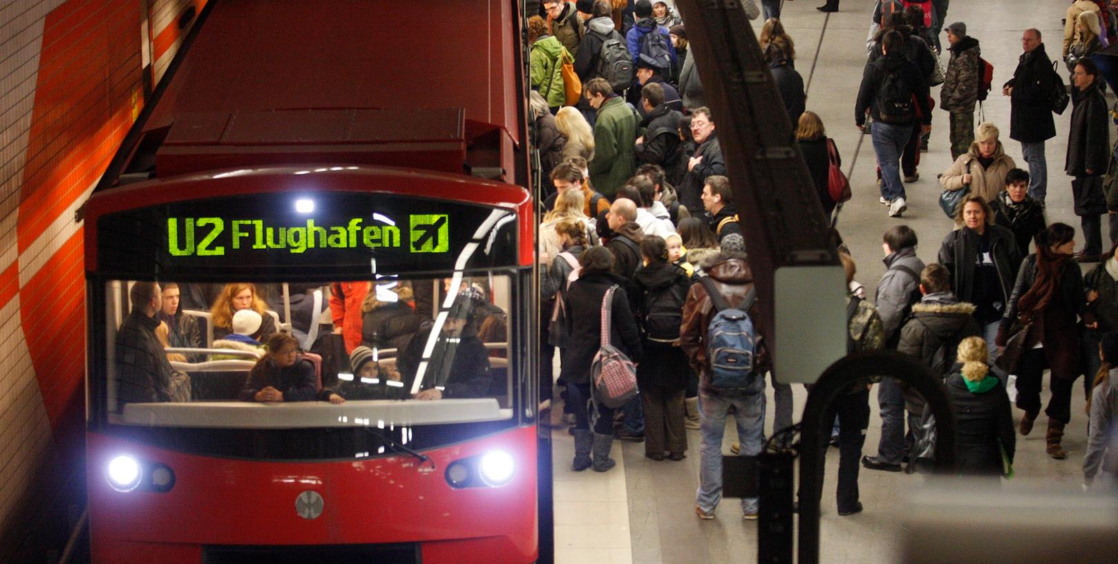 Eine Stellwerksstörung hat am Freitagvormittag den U-Bahnverkehr lahm gelegt. (Symbolfoto U-Bahn)