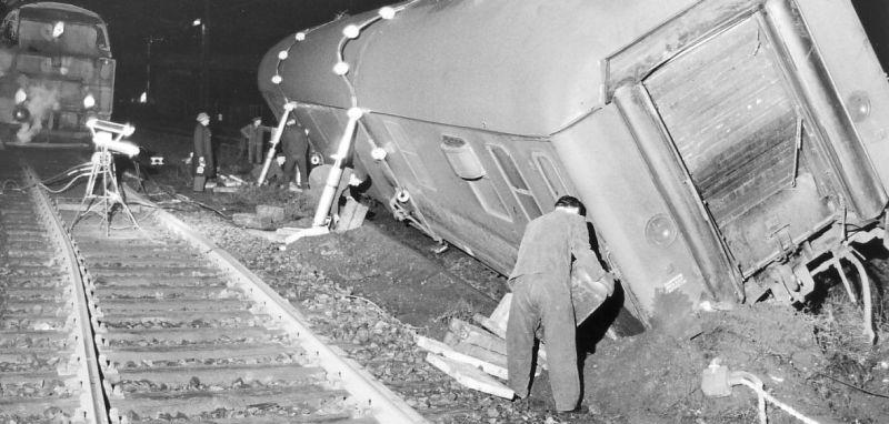 6. Dezember 1961: Bahnhof Doos: D-Zug entgleiste 6. Dezember 1961: Bahnhof Doos: D-Zug entgleiste
