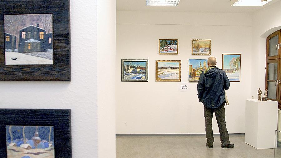 Kunst aus Wladimir: Blick in die „Schnee“-Schau beim KVE. Kunst aus Wladimir: Blick in die „Schnee“-Schau beim KVE.