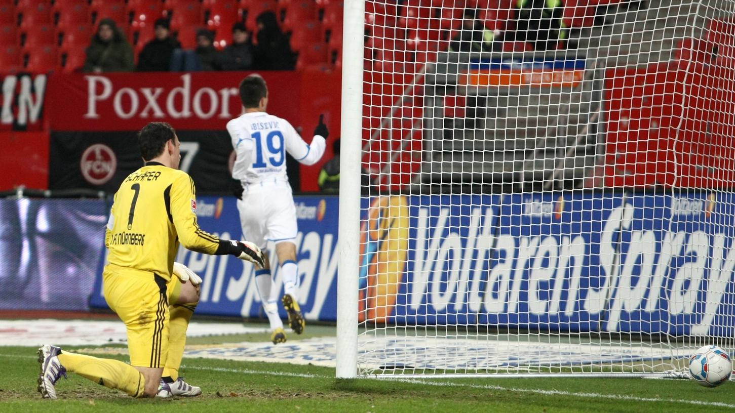 Sauer auf den Gegner: Club-Keeper Raphael Schäfer.