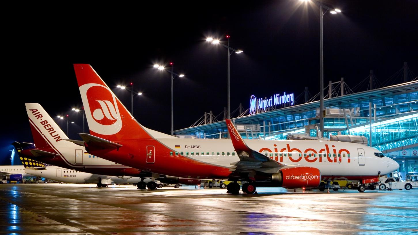 Die in Nürnberg stationierten Piloten der insolventen Airline "Air Berlin" könnten schon bald in Leipzig arbeiten. Die in Nürnberg stationierten Piloten der insolventen Airline "Air Berlin" könnten schon bald in Leipzig arbeiten.