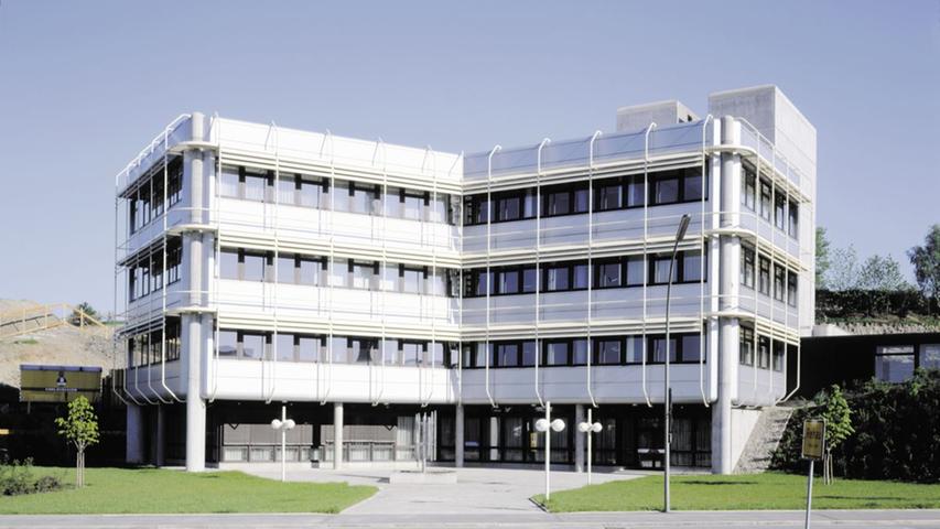Platz 21: Der familiengeführte Polymerverarbeiter Rehau Gruppe mit Hauptsitz im gleichnamigen oberfränkischen Rehau beschäftigt in Mittelfranken rund 2000 Mitarbeiter.