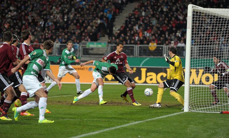 ...weil der Club aus seiner schmerzhaften Derby-Lektion vor rund einem Jahr gelernt hat. Hochmotivierte Nürnberger zeigen sich, wenn der Pribs Eddy vorne auftaucht, hochkonzentriert. Es ist Zeit, die offene Rechnung zu begleichen.