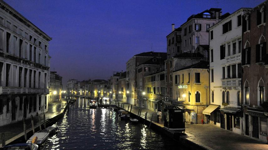 Venedig bei Nacht ist einen Besuch wert.