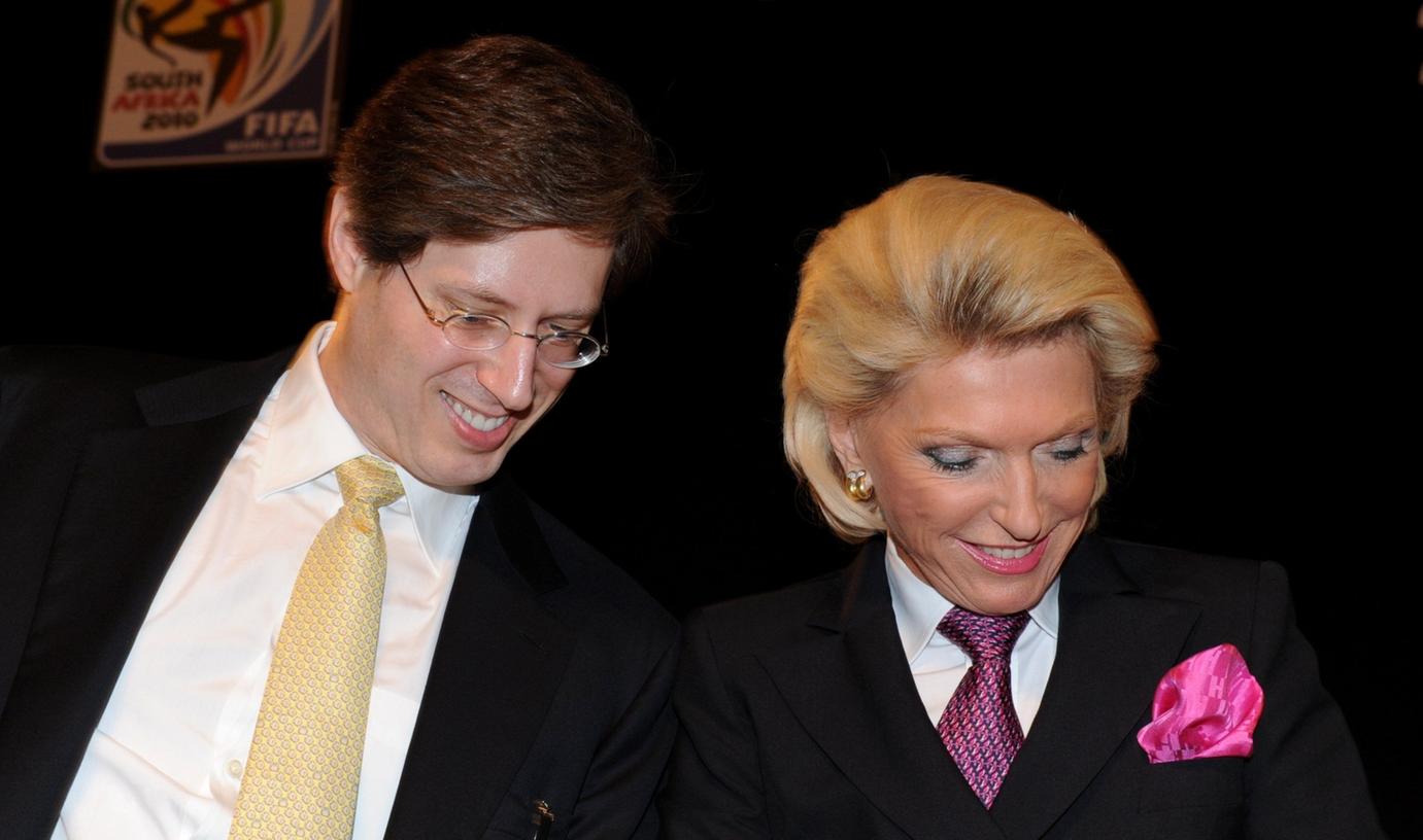 Maria-Elisabeth Schaeffler und ihr Sohn Georg lösten den Vertrag mit Beinah-Chef Deller kurzfristig auf..