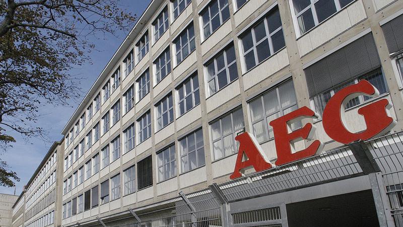 Künstler haben sich bereits vor Jahren "Auf AEG" niedergelassen. In einigen Jahren sollen 5000 Studenten auf dem "FAU-Campus" folgen.